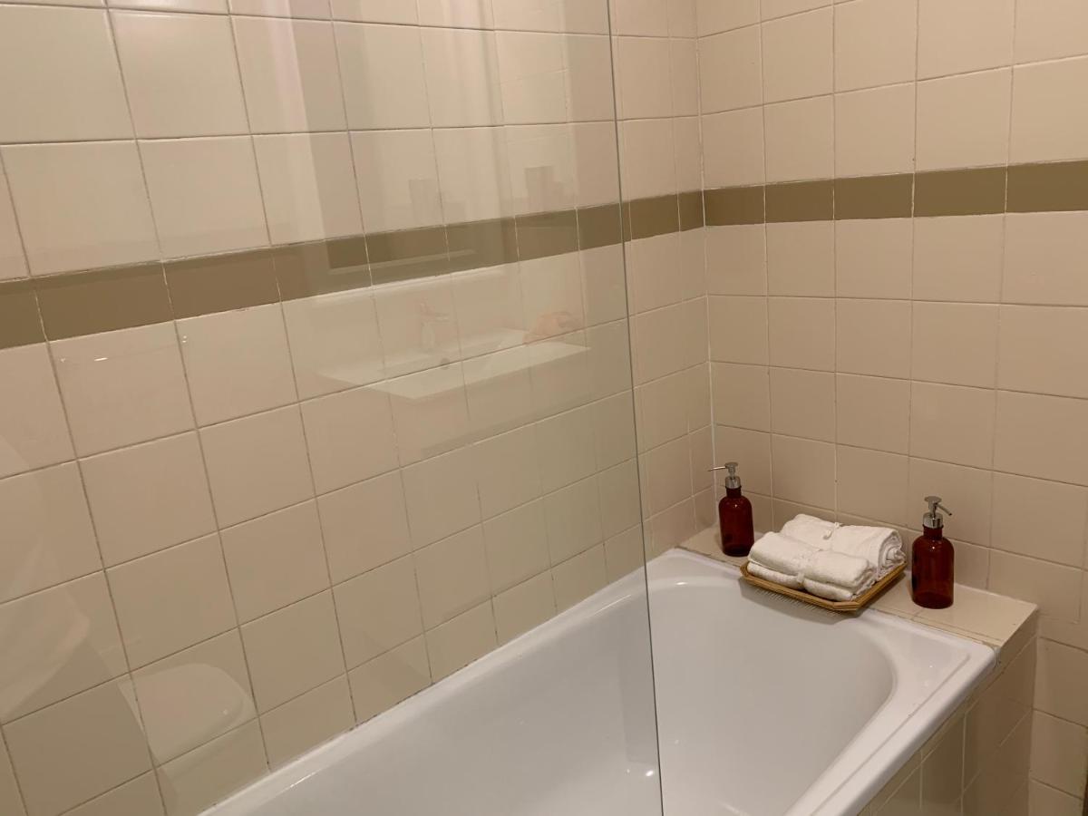 Girassol Apartamento Alcabideche Luaran gambar